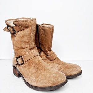 UGG Chaney Sheepskin Suede Leather Boots – Tan Sherpa – Women’s 9